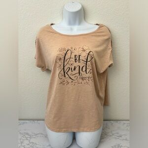 Joei & I Women Short Sleeve Pullover Top Women’s PL Petite Crochet Be Kind​​